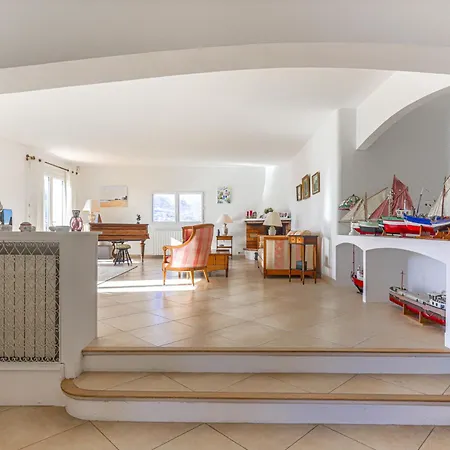 Les Hauts De Bellet By Interhome 别墅 尼斯