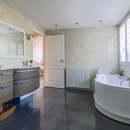 Les Hauts De Bellet By Interhome 别墅 *