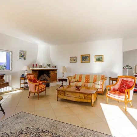 Les Hauts De Bellet By Interhome * Nice