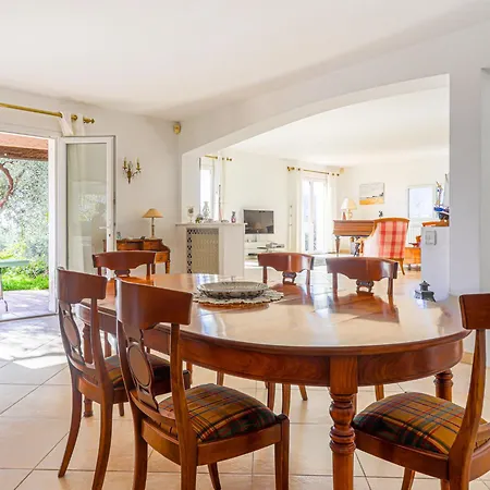 Villa Les Hauts De Bellet By Interhome